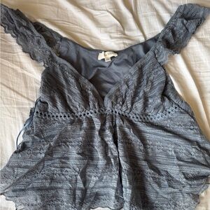 Chic Lace V-Neck Blouse in blue